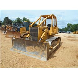 JOHN DEERE 750 CRAWLER TRACTOR, VIN/SN:283215 - STRAIGHT BLADE W/TILT, CANOPY, SWEEPS, SIDE & REAR S