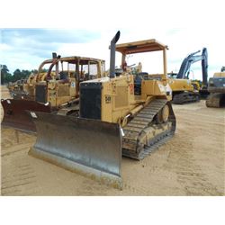CAT D4H CRAWLER TRACTOR, VIN/SN:8PB03260 - 6 WAY BLADE, CANOPY, METER READING 4,486 HOURS