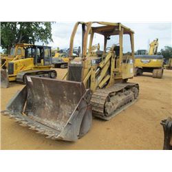 CAT 939 CRAWLER LOADER, VIN/SN:9GL00244 - MP BUCKET, CANOPY, SWEEPS, METER READING 8,873 HOURS