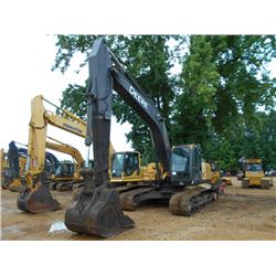 2010 JOHN DEERE 240D LC HYDRAULIC EXCAVATOR, VIN/SN:606220 - 11' 8" STICK, 48" BUCKET, ECAB W/AIR, M