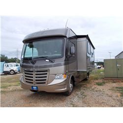 2012 THOR 29.2 MOTOR COACH, VIN/SN:1F64F5DY0CA03176 -FORD V10 GAS ENG, A/T, 1 SLIDE OUT, FULL KITCHE