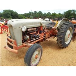 FORD 800 FARM TRACTOR, - 3 PTH, PTO, METER READING 1,779 HOURS