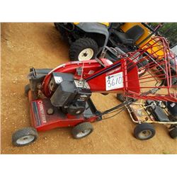 TROYBILT WOOD CHIPPER VAC, - GAS ENGINE