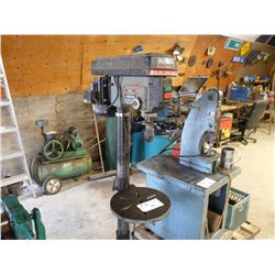 KING 16 SPEED 17  FLOOR MODEL DRILL PRESS