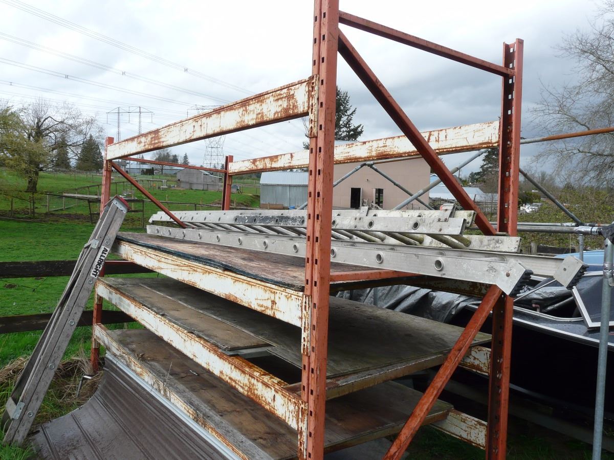 ORANGE PALLET RACKING