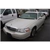 Image 1 : 2006 LINCOLN TOWNCAR SIGNATURE LIMITED, 4 DOOR SEDAN, BEIGE, VIN # 1LNHM82W26Y637842