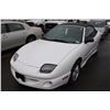 Image 1 : 1999 PONTIAC SUNFIRE GT, 2 DOOR CONVERTIBLE, WHITE, VIN # 4G2JB32T9XB203106