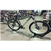 Image 2 : DIAMONDBACK AXIS SPORT 24 SPEED MOUNTAIN BIKE GREY AND BLUE WITH FRONT SHOCKS AND DISC  BRAKES