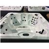 Image 2 : CAL SPA - STERLING SILVER/ PLATINUM 90" X90" ACRYLIC INTERIOR, LOUNGER, 33 SS RED STARFIRE JETS,