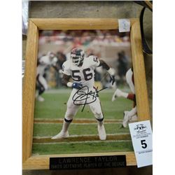 Autographed Photo Lawrence Taylor