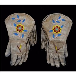 Pair of Plains Beaded Gauntlets with Floral Design Size Small  Fair Condition with Hole in One Finge