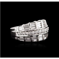 14KT White Gold 1.91ctw Diamond Ring