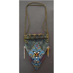 VICTORIAN STYLE BEADED BAG