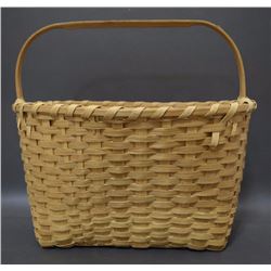 CHEROKEE BASKET