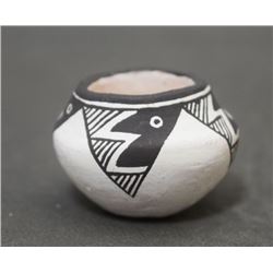 ACOMA POTTERY JAR (LEWIS)