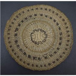 KLAMATH BASKETRY TRAY