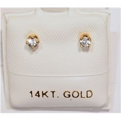 #15-14KT GOLD WHITE SAPPHIRE(0.15CT) EARRINGS