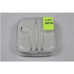 NEW EARBUD HEADPHONES WITH VOLUME CONTROL