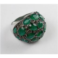 MODERN EMERALD & CITRINE GEMSTONE RING - SIZE 6.75