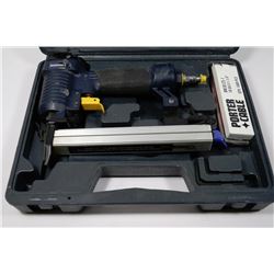 MASTERCRAFT AIR STAPLER WITH STAPLES & CASE