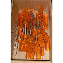 24 ASSORTED SCREWDRIVER SET
