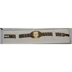 LADIES OSCAR DE LA RENTA WATCH