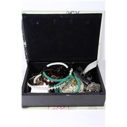 EIFFEL TOWER WITH FASHION JEWELLERY CONTENTS