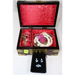 BROWN JEWELLERY BOX WITH FASHION CONTENTS