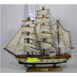 WOODEN SHIP (GORCH FOCK)