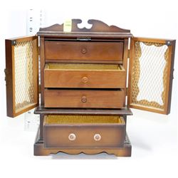 WOODEN MUSCIAL JEWELLERY BOX