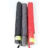 Image 1 : PACK OF 3 UNISEX UMBRELLAS AS THEY COME