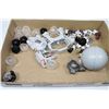 Image 1 : LOT OF 36 STAR WARS FIGHTER PODS WITH SHIPS AND
