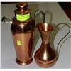 Image 1 : LOT OF 2 COPPER PITCHERS ONE IS HAMMERED STYLE