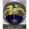 Image 1 : ART GLASS PAPER WEIGHT
