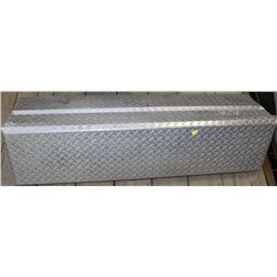 ALUMINUM CHECKERPLATE TRUCK BOX