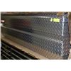 Image 1 : WEATHER GUARD CHECKER PLATE ALUMINUM TRUCK BOX