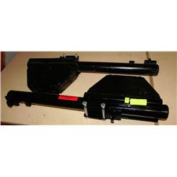 PAIR OF BLACK SLIDERS REE 50008