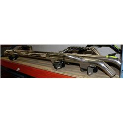 PAIR OF SIDE STEP RUNNING BOARDS