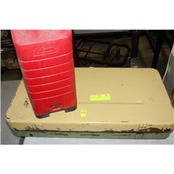 PROPANE CAMP STOVE & LANTERN