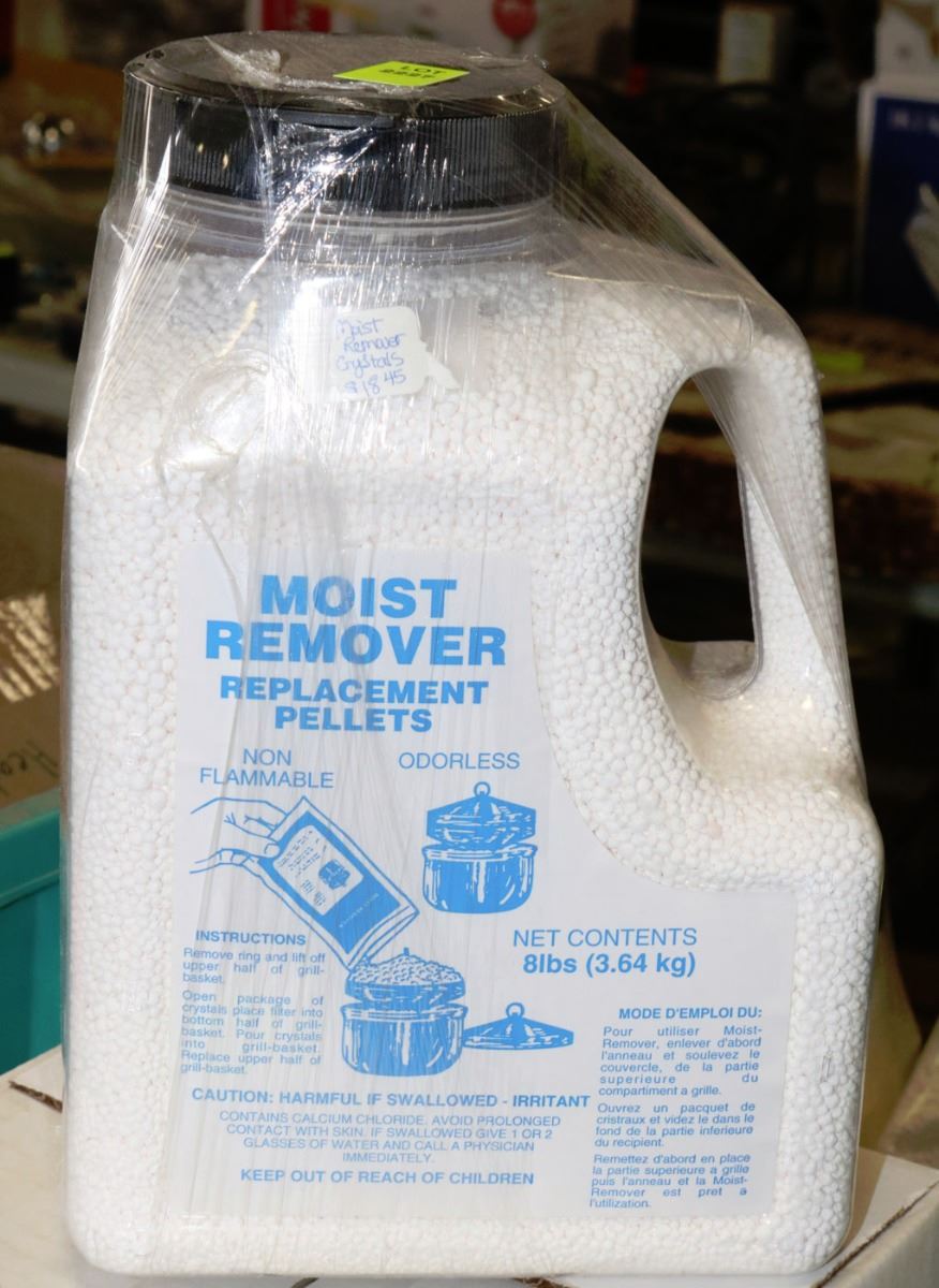 4 JUGS OF MOISTURE REMOVER REPLACEMENT PELLETS