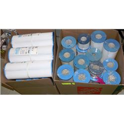 2 BOXES OF UNIVEL FILTERS