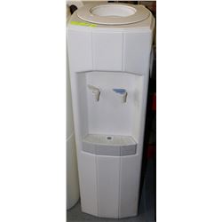 WATER DISPENSER