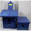 Image 1 : LOT OF 2 BLUE BIRD HOUSES