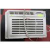 Image 1 : AMANA WINDOW AIR CONDITIONER 8000 BTU
