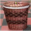 Image 1 : WICKER LAUNDRY BASKET W/LID
