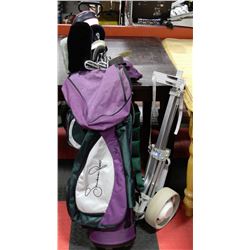 SET OF NIKE GOLF CLUBS WITH BAG & CART