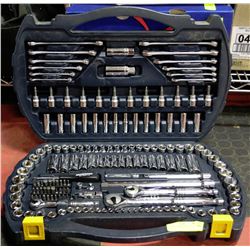 NEW MASTERCRAFT 190-PC SOCKET &