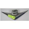 Image 1 : VINTAGE V8 CAR EMBLEM