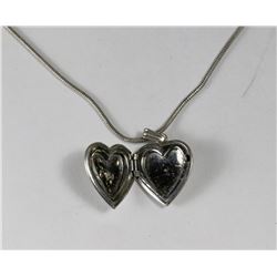 VINTAGE ITALY .925 SILVER CHAIN & HEART LOCKET