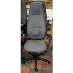 MULTI FUNCTION ERGOCENTRIC HIGHBACK CHAIR